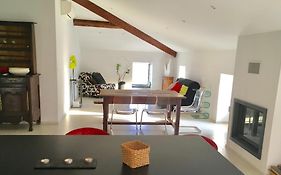 Grand appartement style loft bord de mer
