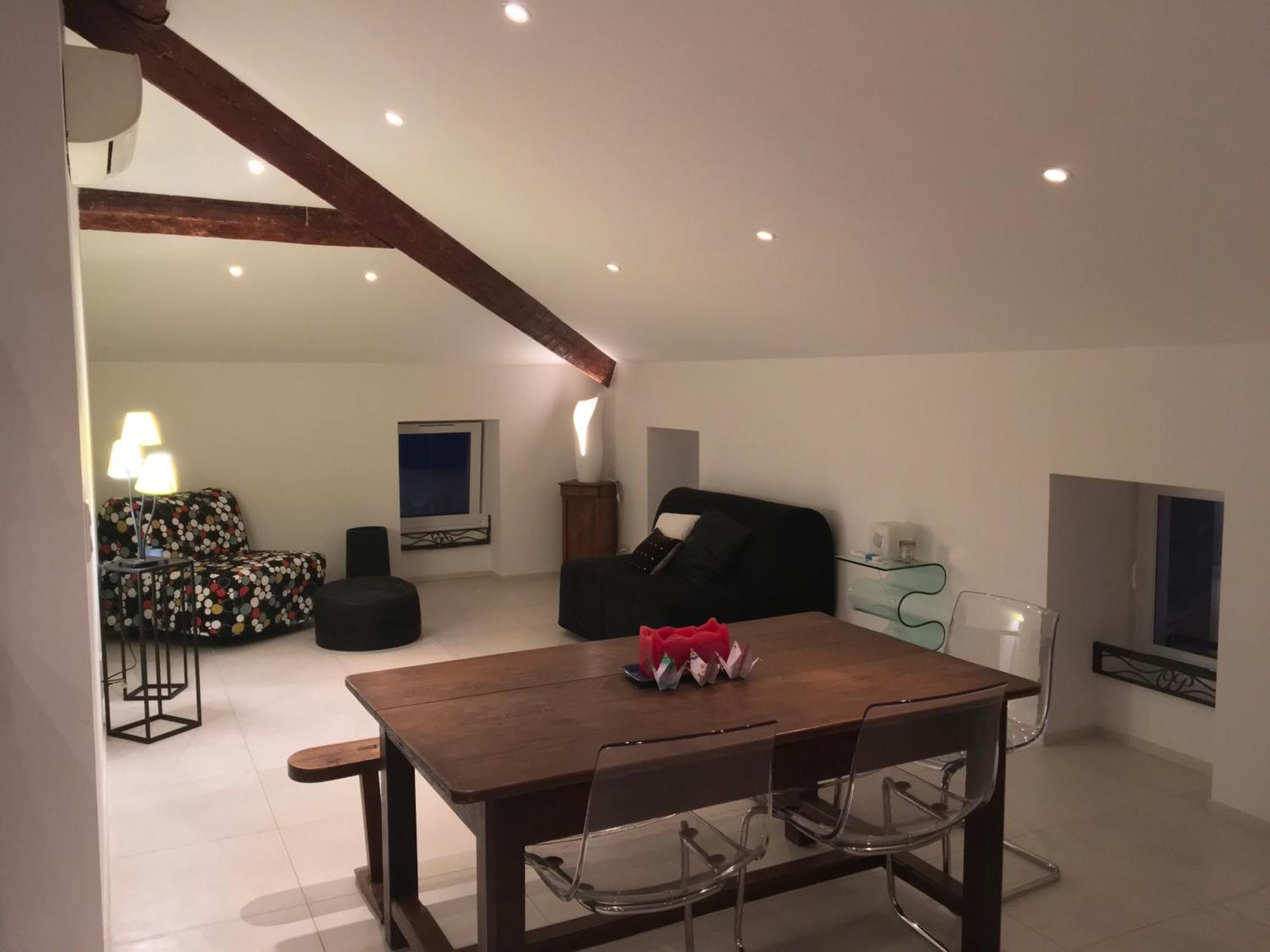 Grand appartement style loft bord de mer Propriano  Extérieur photo